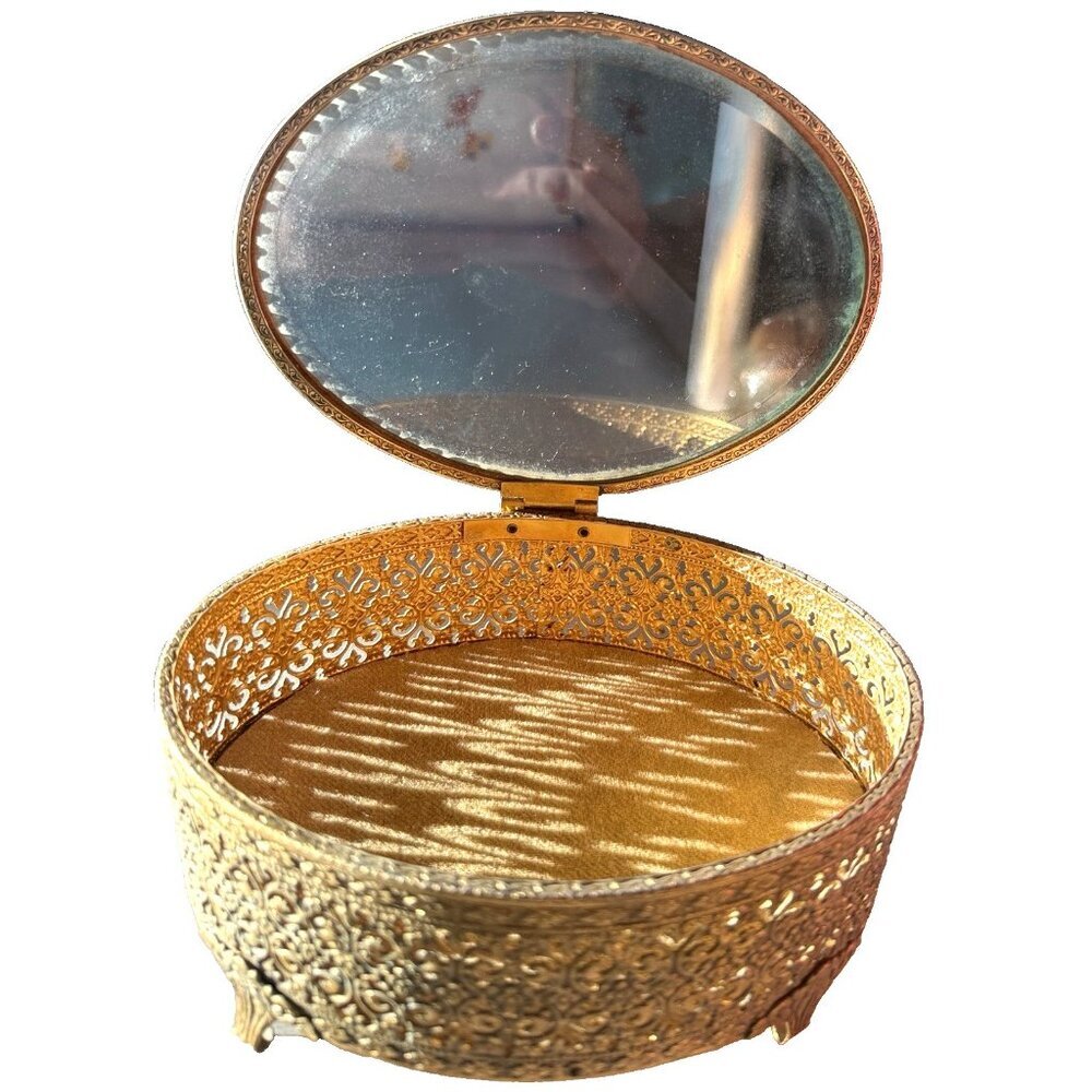 Vtg Gold Gilt Filigree Glass Dresser Box Vanity Jewelry Casket - Picture 2 of 10